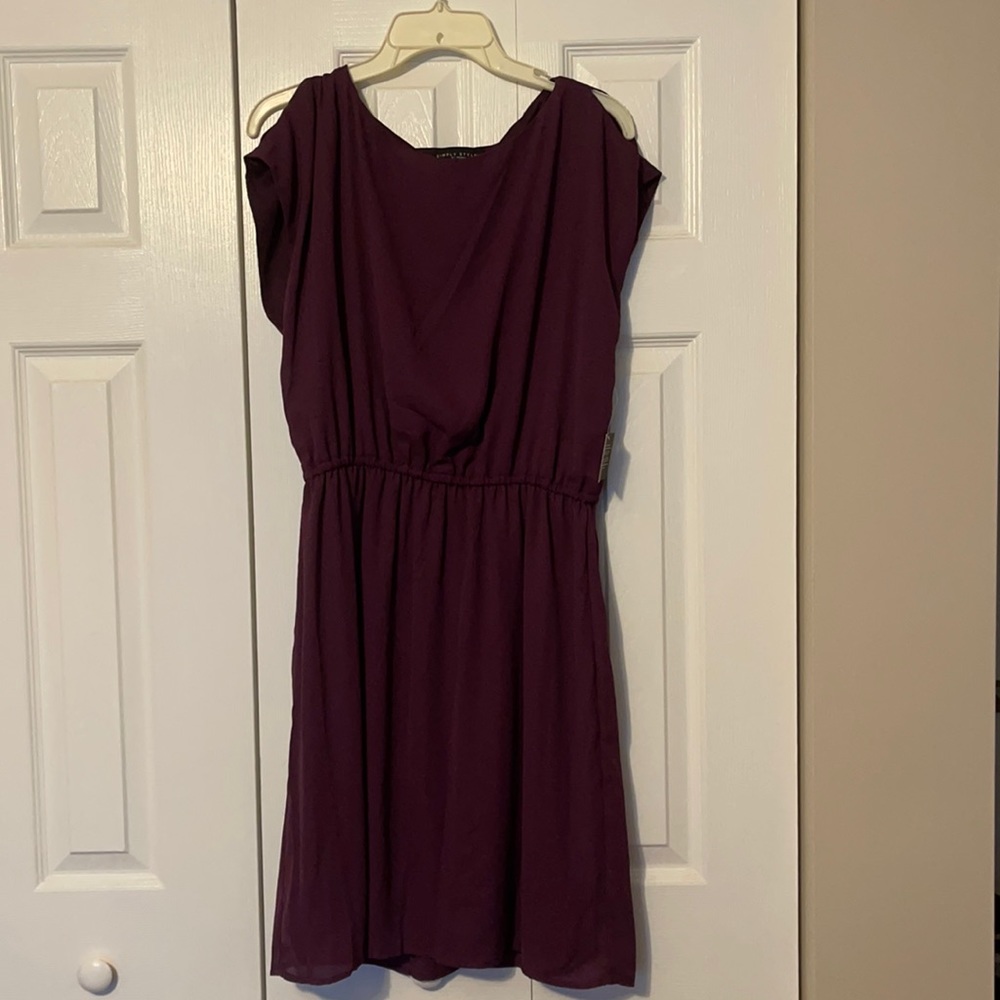 NWT peekaboo shoulder dress